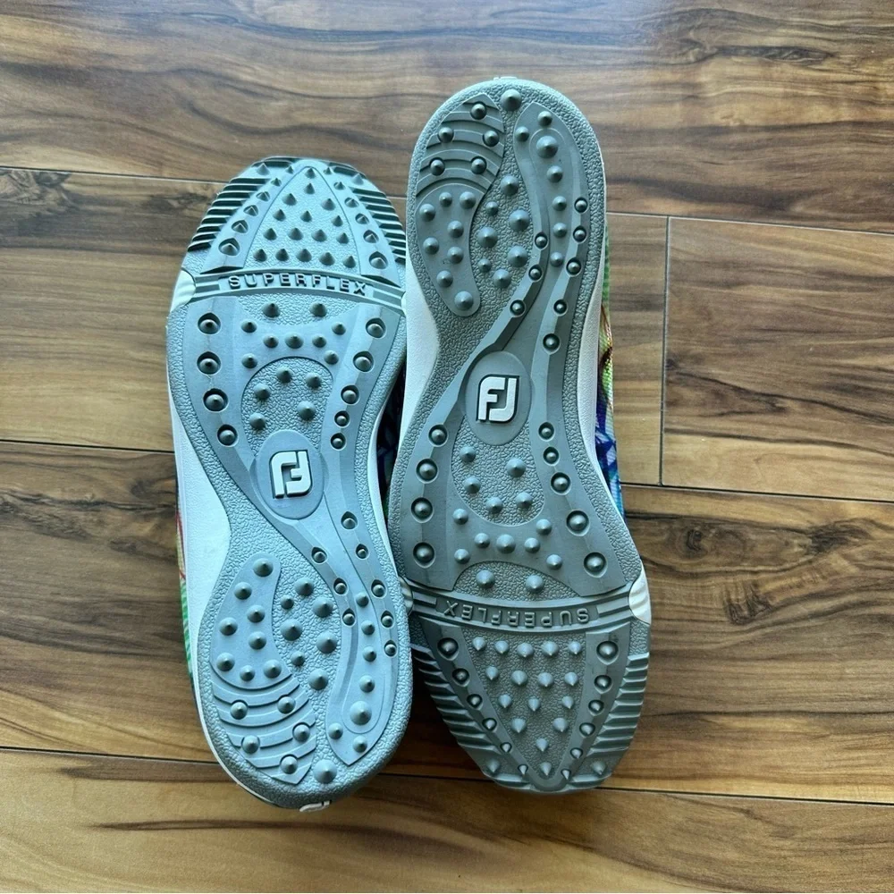 Footjoy leisure spike golf shoes 9.5